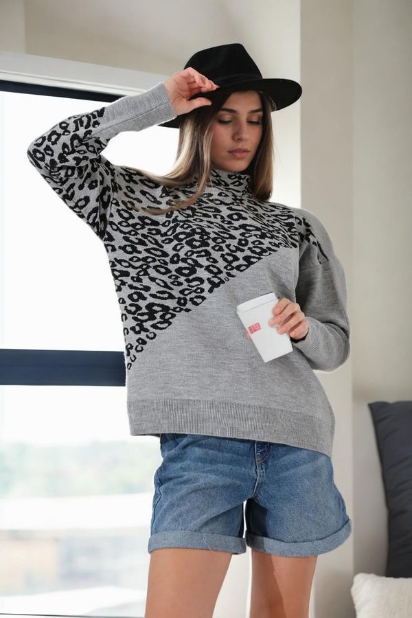 dewberry 90315 Dewberry Half Turtleneck Leopard Womens Sweater-GREY