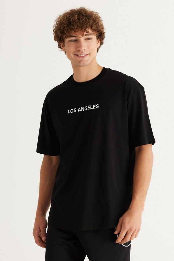 AC&Co / Altınyıldız Classics AC&Co / Altınyıldız Classics Men's Black Long Fit 100% Cotton Oval Cut Crew Neck Los Angeles Printed T-Shirt