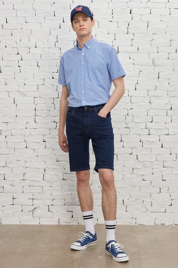AC&Co / Altınyıldız Classics AC&Co / Altınyıldız Classics Men's Dark Navy Blue Slim Fit Slim Fit Cotton Flexible Denim Shorts.