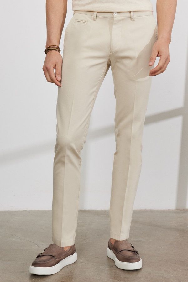 AC&Co / Altınyıldız Classics AC&Co / Altınyıldız Classics Men's Ecru Slim Fit Slim Fit Trousers with Side Pockets, Cotton Stretchy Dobby Trousers.