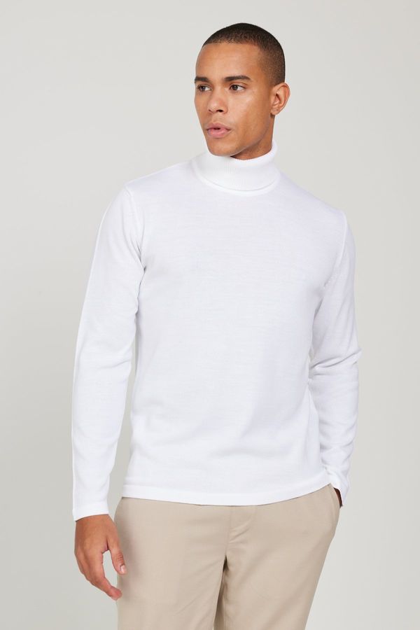 AC&Co / Altınyıldız Classics AC&Co / Altınyıldız Classics Men's Ecru Standard Fit Regular Cut Full Turtleneck Knitwear Sweater.