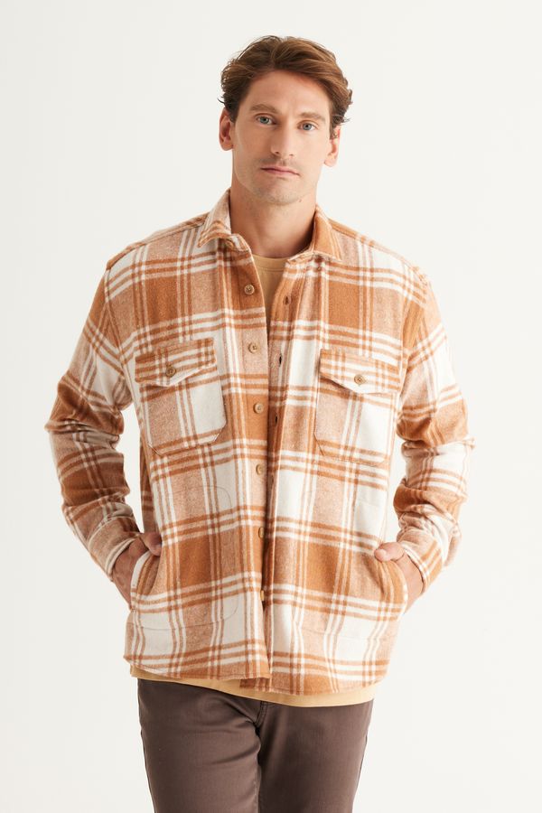 AC&Co / Altınyıldız Classics AC&Co / Altınyıldız Classics Men's Mink-ecru Oversize Wide Cut Buttoned Collar Checkered Winter Shirt Jacket