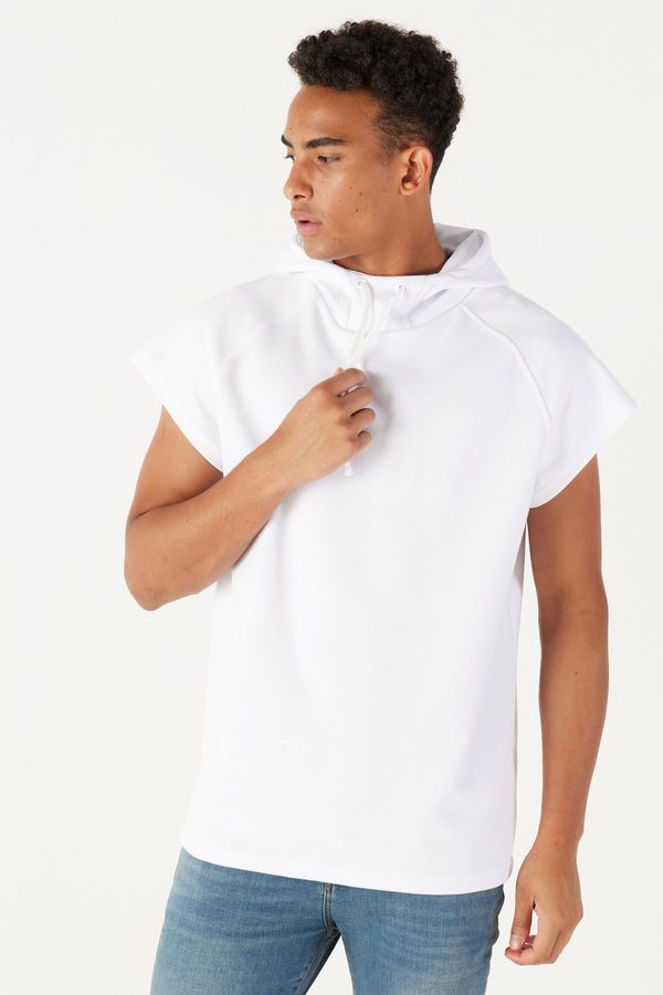 AC&Co / Altınyıldız Classics AC&Co / Altınyıldız Classics Men's White Long Fit Hooded Sleeveless Sweatshirt