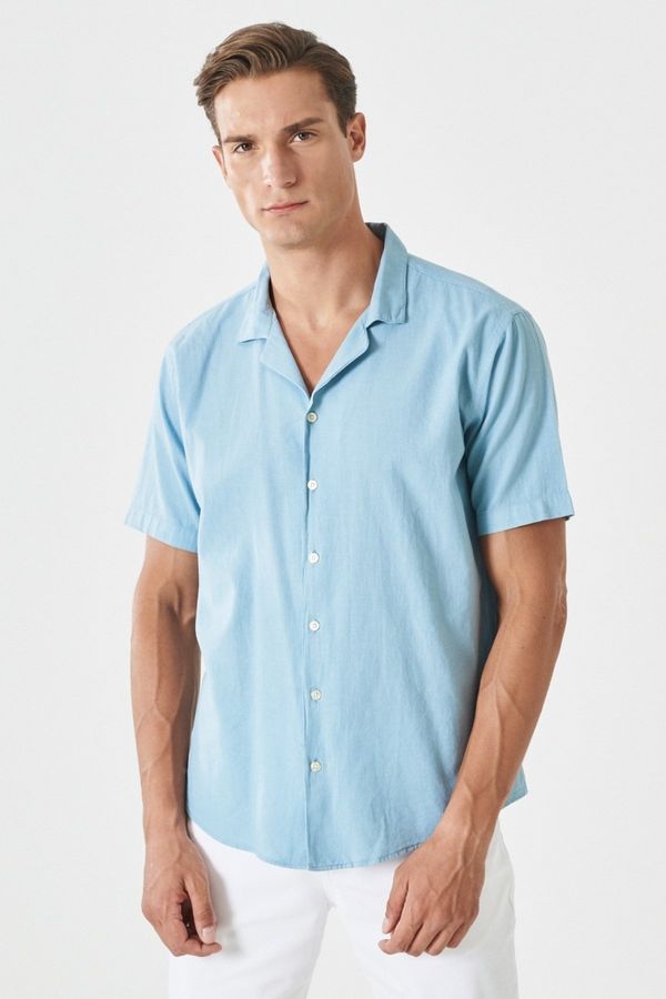 ALTINYILDIZ CLASSICS ALTINYILDIZ CLASSICS Men's Blue Comfort Fit Relaxed Fit Mono Collar Short Sleeve Plain Linen Shirt