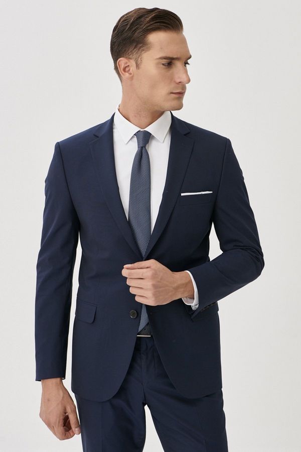 ALTINYILDIZ CLASSICS ALTINYILDIZ CLASSICS Men's Navy Blue Slim Fit Slim Fit Monocollar Suit.