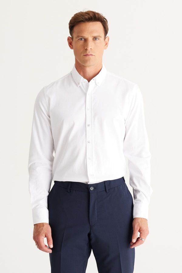 ALTINYILDIZ CLASSICS ALTINYILDIZ CLASSICS Men's White Slim Fit Slim Fit Buttoned Collar Cotton Gabardine Shirt.