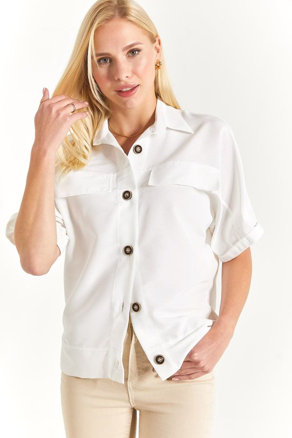 armonika armonika Women's White Bat Sleeve Pocket Detailed Shirt
