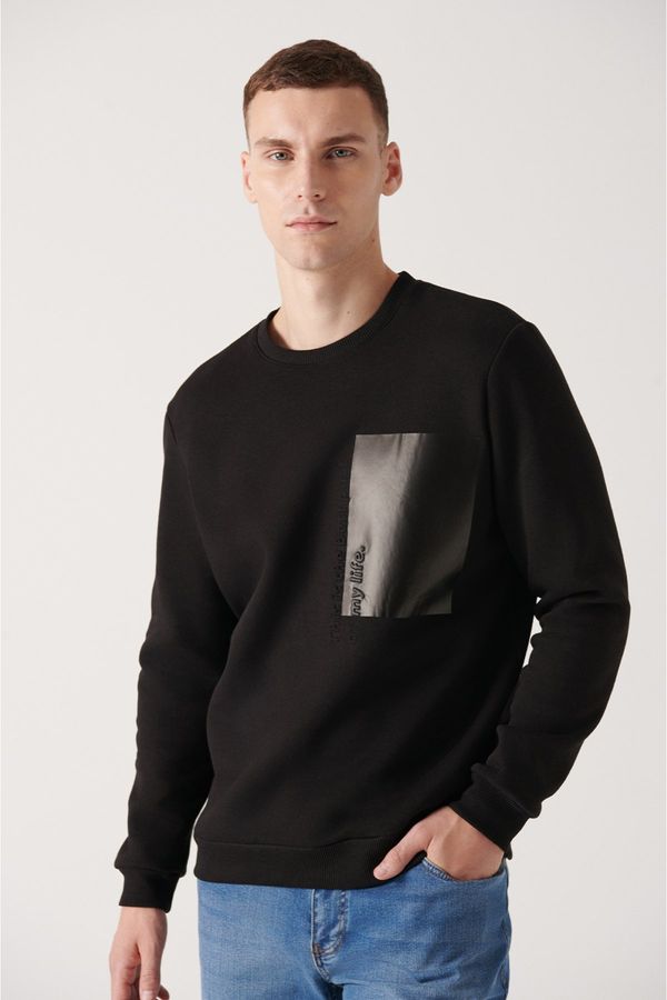 Avva Avva Men's Black Crew Neck 3 Thread Inner Fleece Printed Standard Fit Regular Fit Sweatshirt