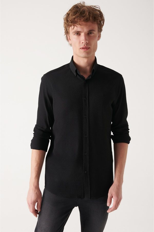 Avva Avva Men's Black Searsucker Buttoned Collar Comfort Fit Comfy Cut Shirt