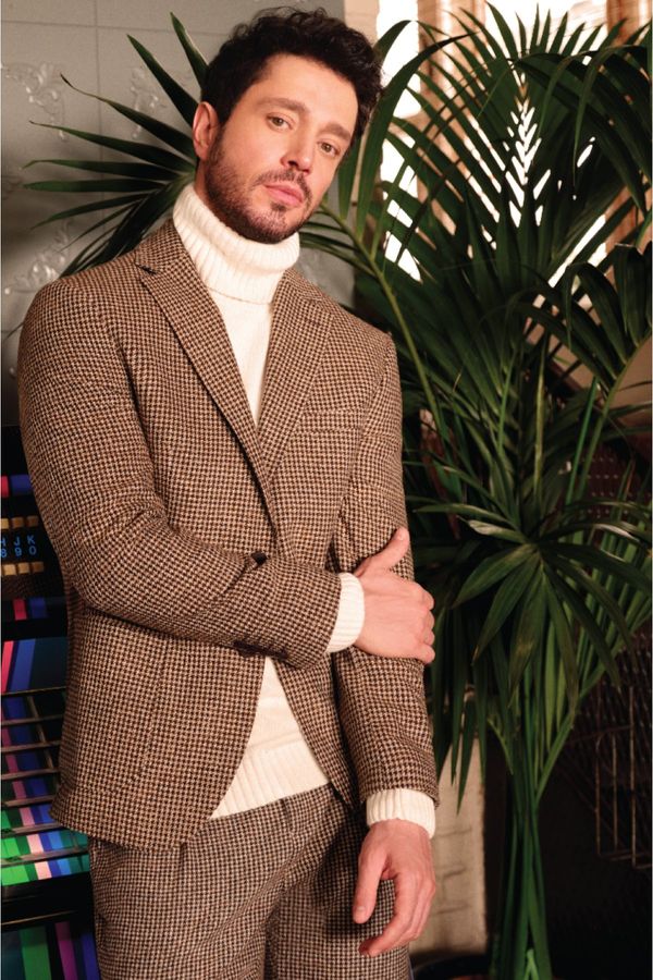 Avva Avva Men's Ecru Full Turtleneck Raglan Sleeve Pocket Detailed Comfort Fit Relaxed Cut Wool Sweater