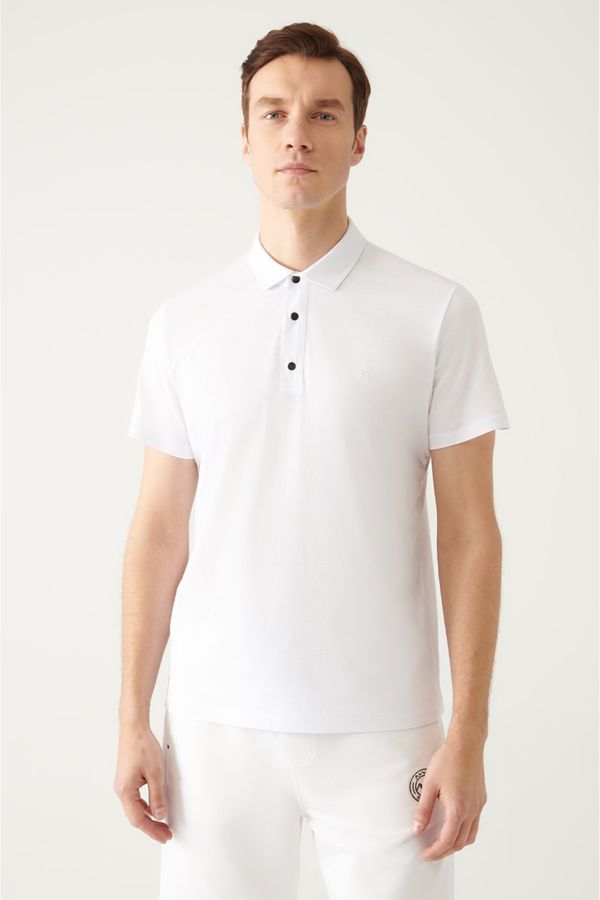 Avva Avva Men's White 100% Cotton Knitted Standard Fit Normal Cut 3 Snaps Polo Neck T-shirt