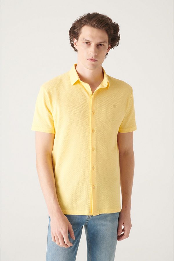 Avva Avva Men's Yellow Jacquard Knitted Short Sleeve Shirt