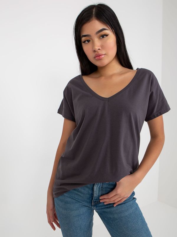 Fashionhunters Basic Charcoal V-Neck T-Shirt by Emory