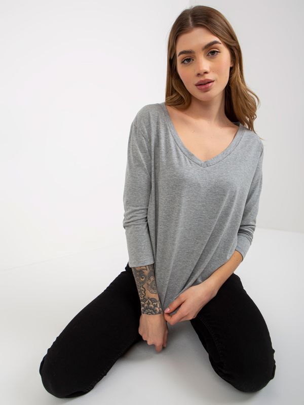 Fashionhunters Basic grey melange blouse with neckline