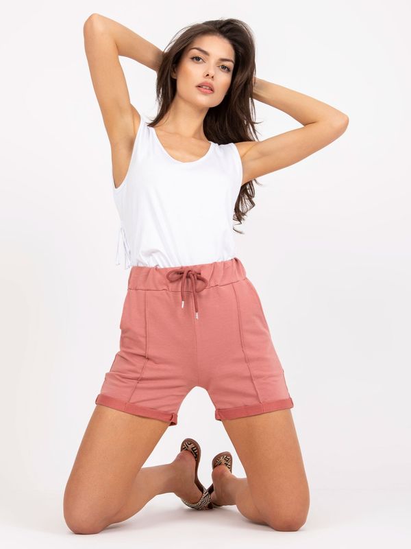 Fashionhunters Basic Powder Pink High Waisted Casual Shorts