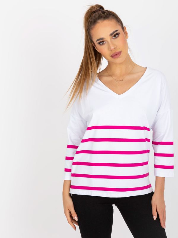 Fashionhunters Basic white and fuchsia blouse with 3/4 sleeves RUE PARIS