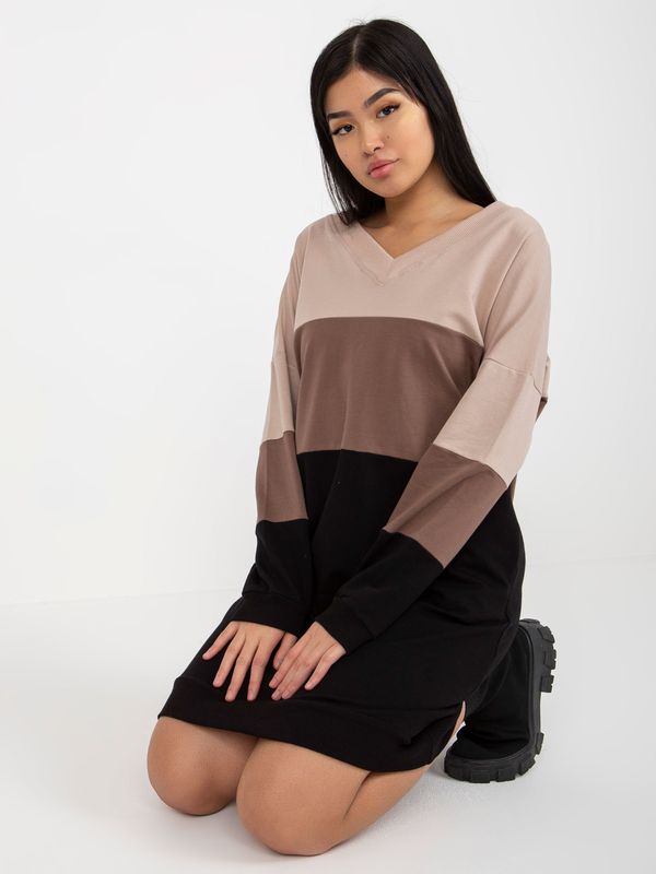 Fashionhunters Beige and black basic dress with pockets from RUE PARIS