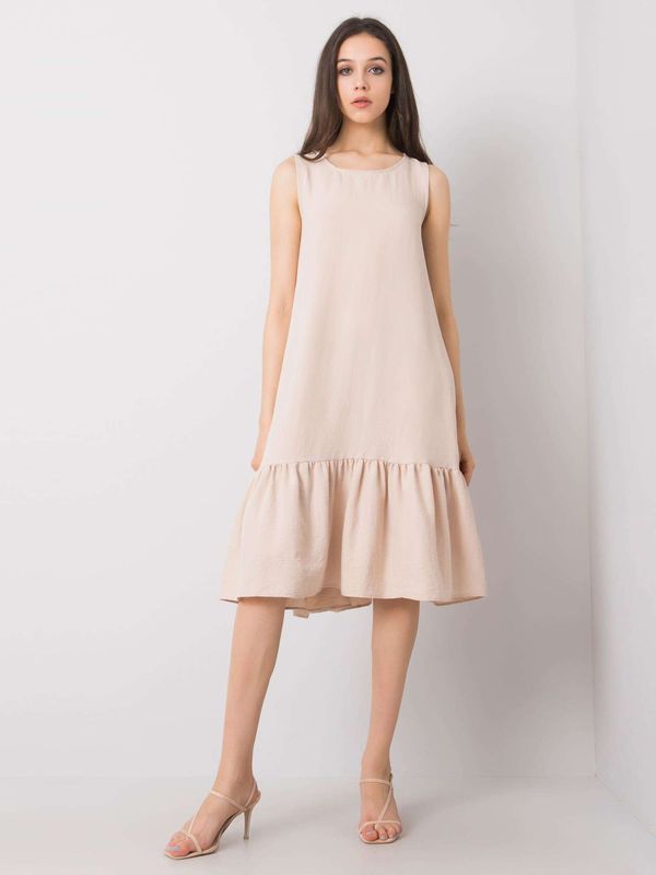 Fashionhunters Beige dress with ruffle Jossie RUE PARIS