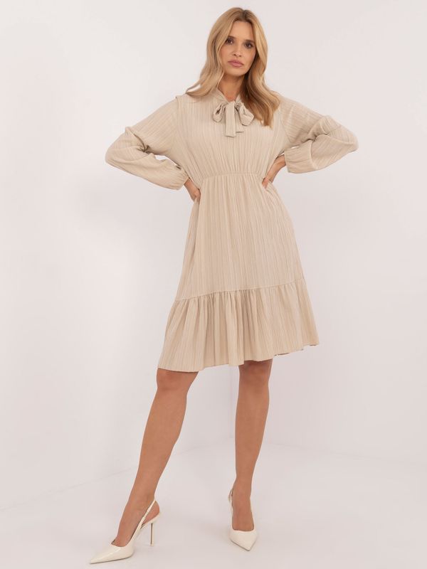 Fashionhunters Beige flared dress OCH BELLA