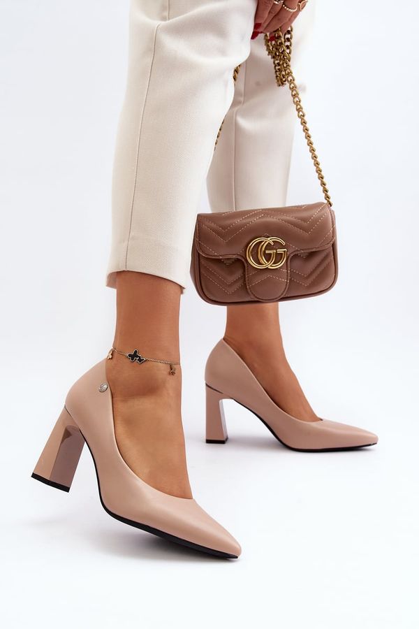 Kesi Beige high-heeled pumps made of Giseleni eco leather