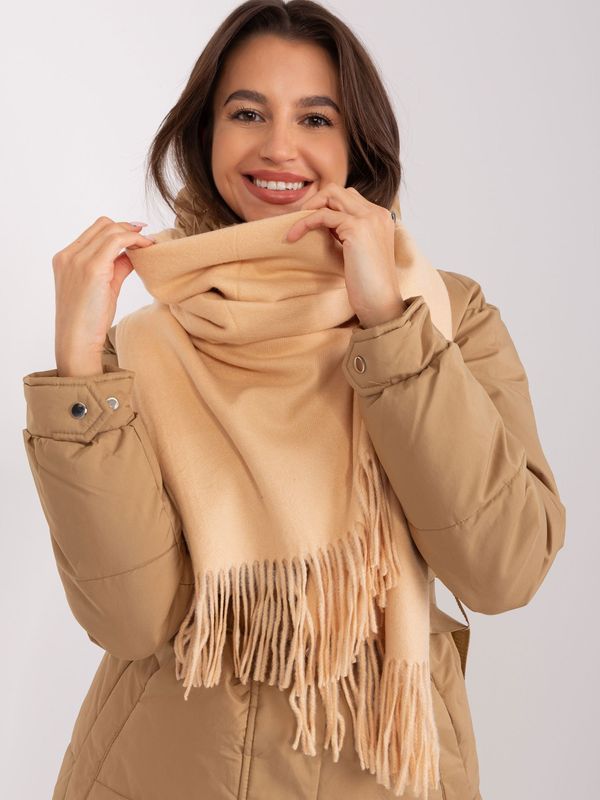 Fashionhunters Beige plain women's scarf