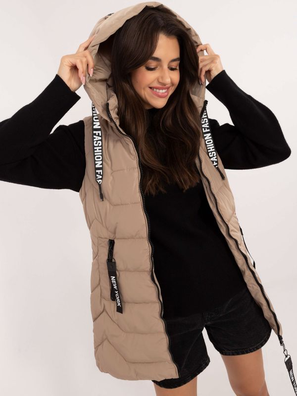 Fashionhunters Beige quilted vest with drawstrings