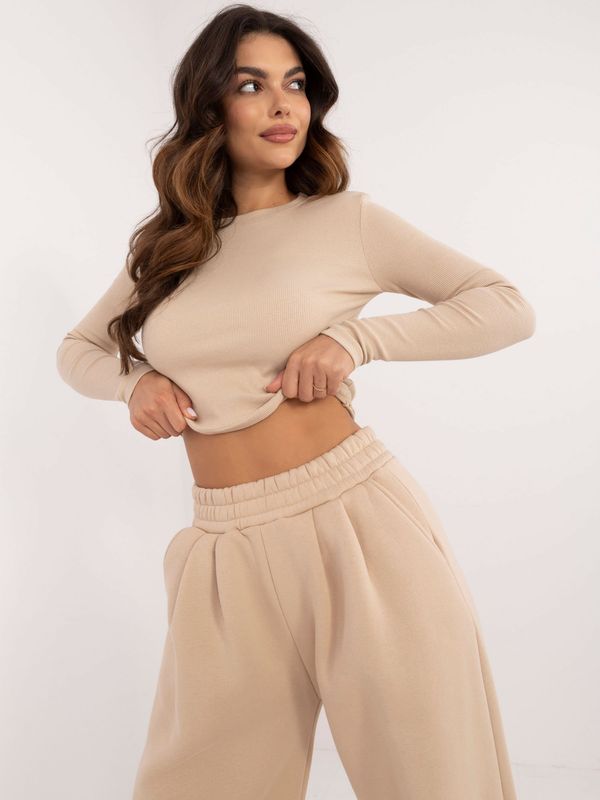 Fashionhunters Beige women's basic set with wide legs