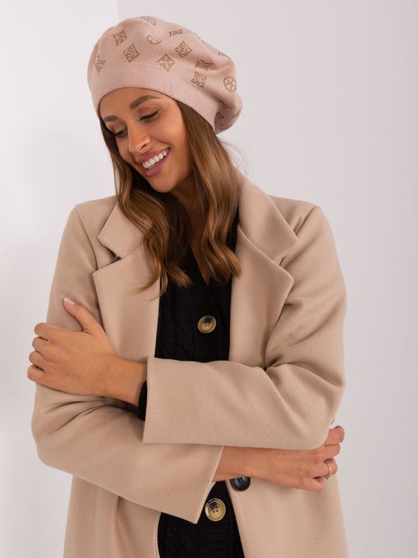 Fashionhunters Beige women's beret with appliqués