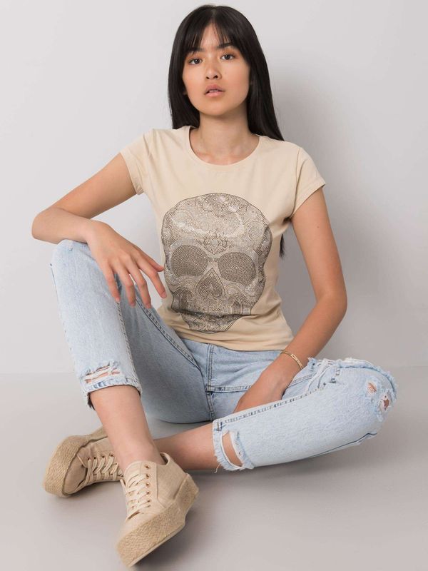 Fashionhunters Beige women's T-shirt with skull