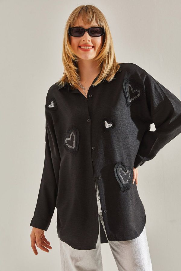 Bianco Lucci Bianco Lucci Women's Black Linen Tassel Detailed Embroidered Heart Embroidered Oversize Shirt