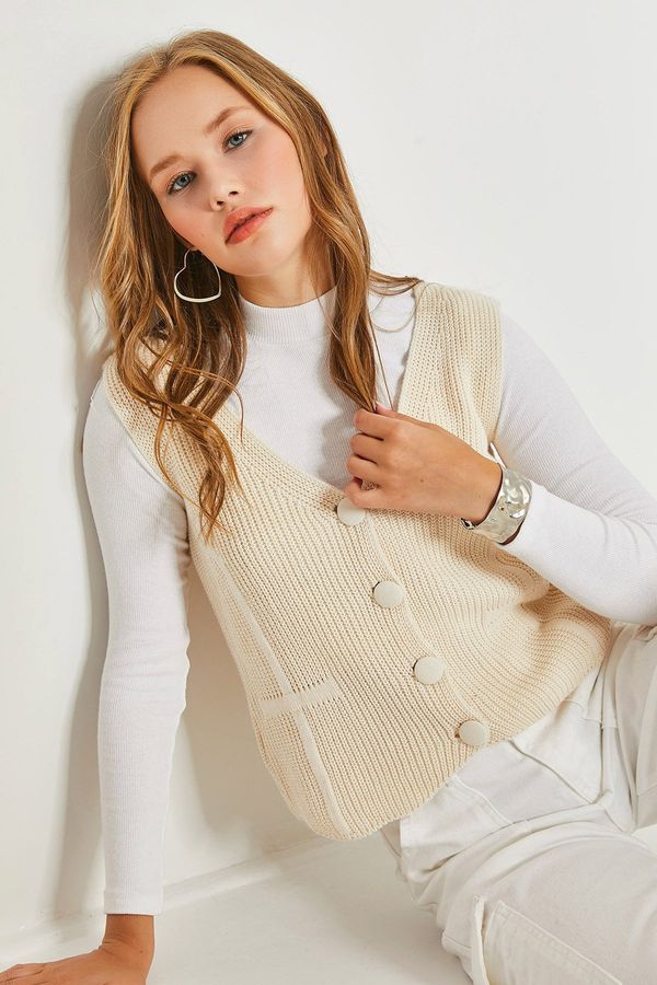 Bianco Lucci Bianco Lucci Women's Buttoned Patterned Knitwear Vest