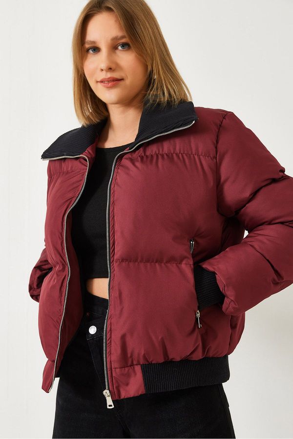 Bianco Lucci Bianco Lucci Women's Camisole Collar Detailed Puffer Jacket with Zipper Pockets 2640