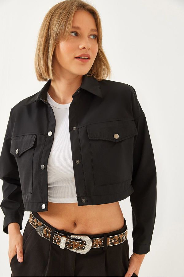 Bianco Lucci Bianco Lucci Women's Double Pocket Short Jacket