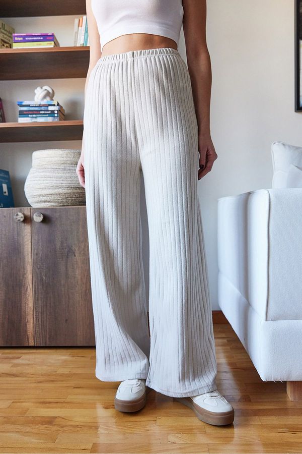 Bianco Lucci Bianco Lucci Women's Elastic Waist Palazzo Trousers 0199