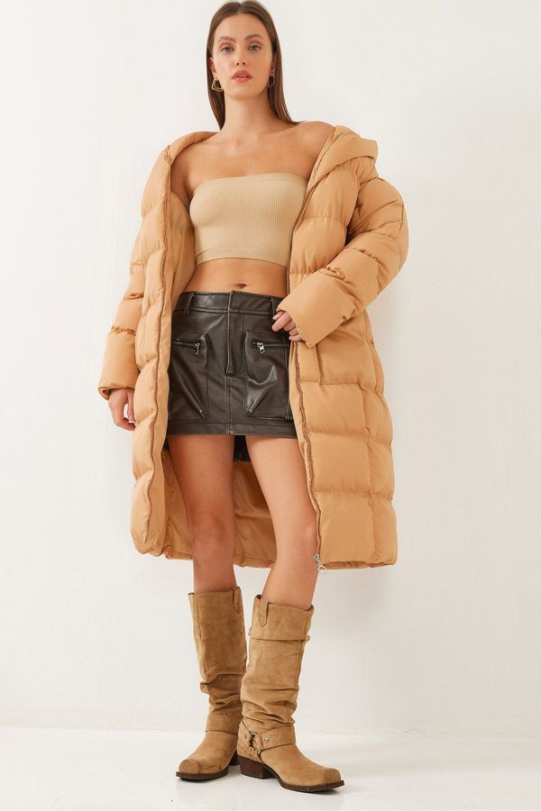 Bianco Lucci Bianco Lucci Women's Hooded Pocket Oversize Puffer Jacket 3701