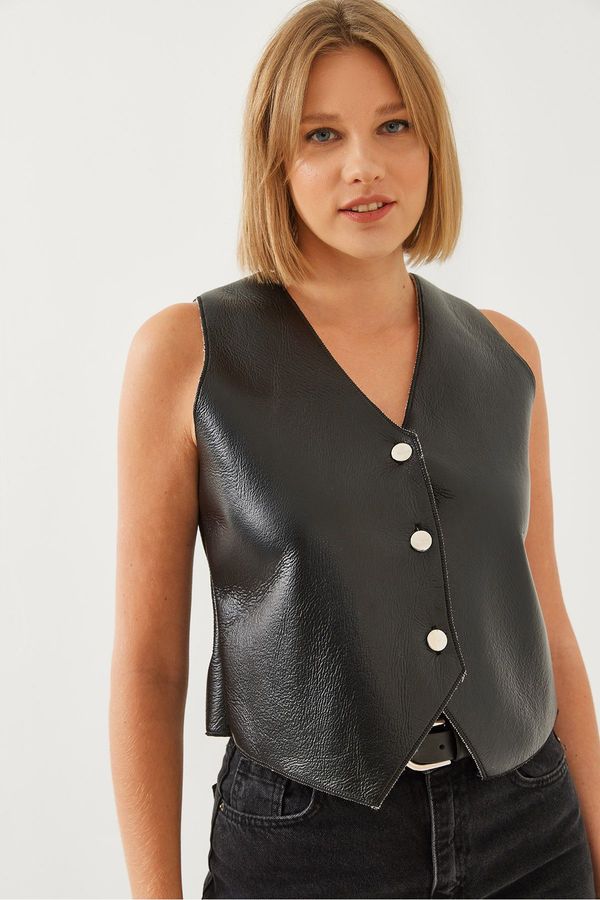 Bianco Lucci Bianco Lucci Women's Leather Plush Vest 6468