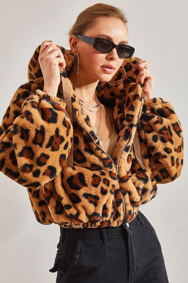 Bianco Lucci Bianco Lucci Women's Leopard Patterned Zippered Plush Coat