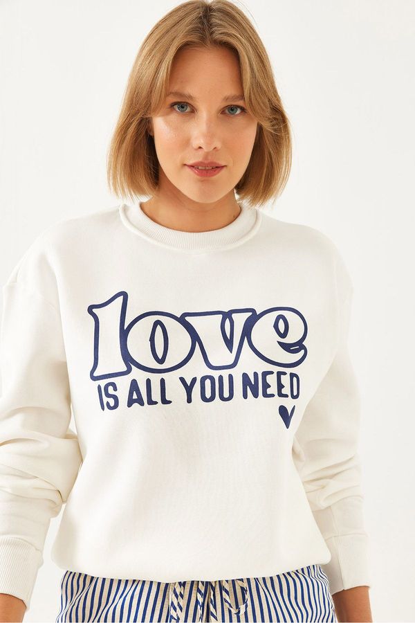 Bianco Lucci Bianco Lucci Women's Loose Cut Round Neck Sweatshirt MBHS022