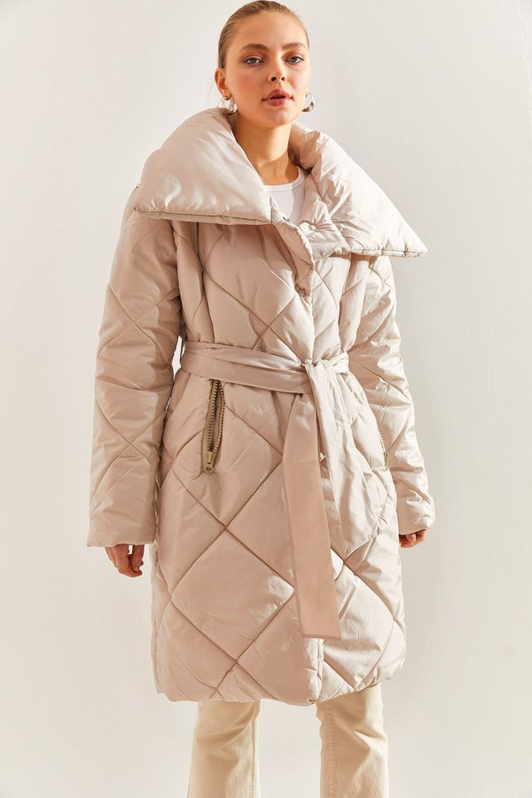 Bianco Lucci Bianco Lucci Women's Metal Buttoned Diamond Patterned Oversize Puffer Coat