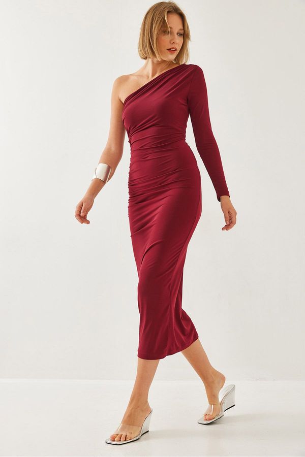 Bianco Lucci Bianco Lucci Women's One Shoulder and Pleated Long Dress 375