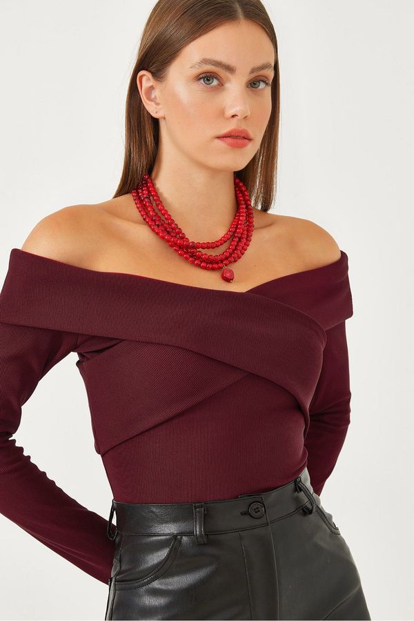 Bianco Lucci Bianco Lucci Women's Ottoman Fabric Cross Collar Detail Blouse