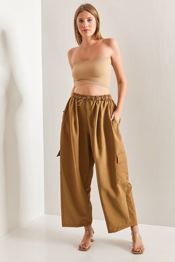 Bianco Lucci Bianco Lucci Women's Oversized Parachute Fabric Pants with Elastic Waist, Cargo Pocket.