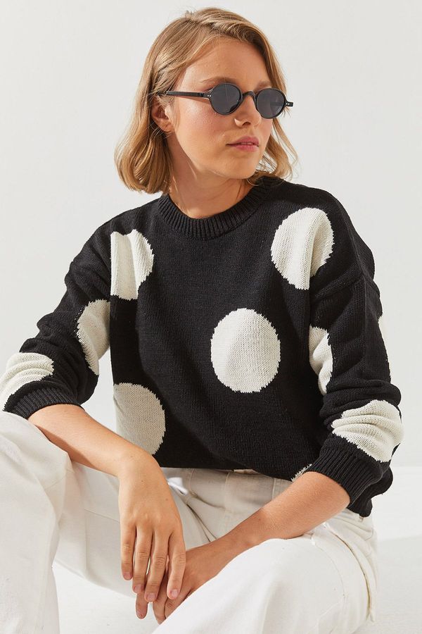 Bianco Lucci Bianco Lucci Women's Polka Dot Knitted Sweater