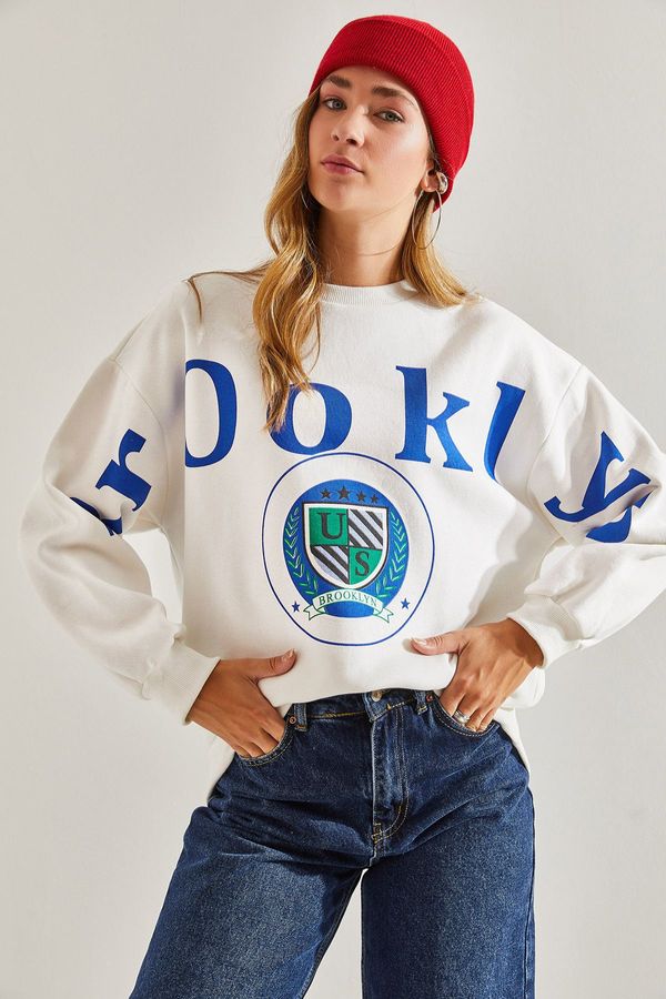 Bianco Lucci Bianco Lucci Women's Printed Three Thread Raised Sweatshirt