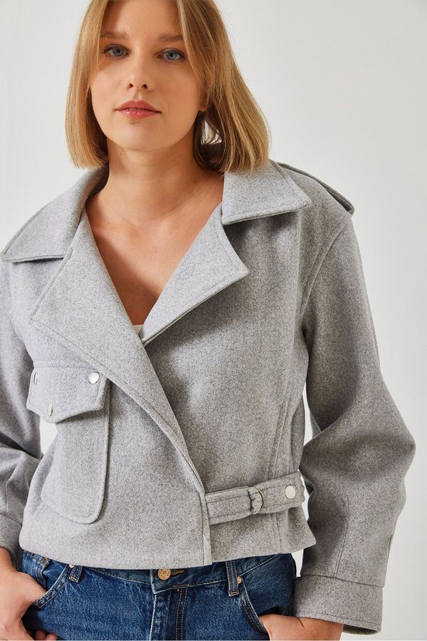 Bianco Lucci Bianco Lucci Women's Single Pocket Detail Stamp Jacket 2466