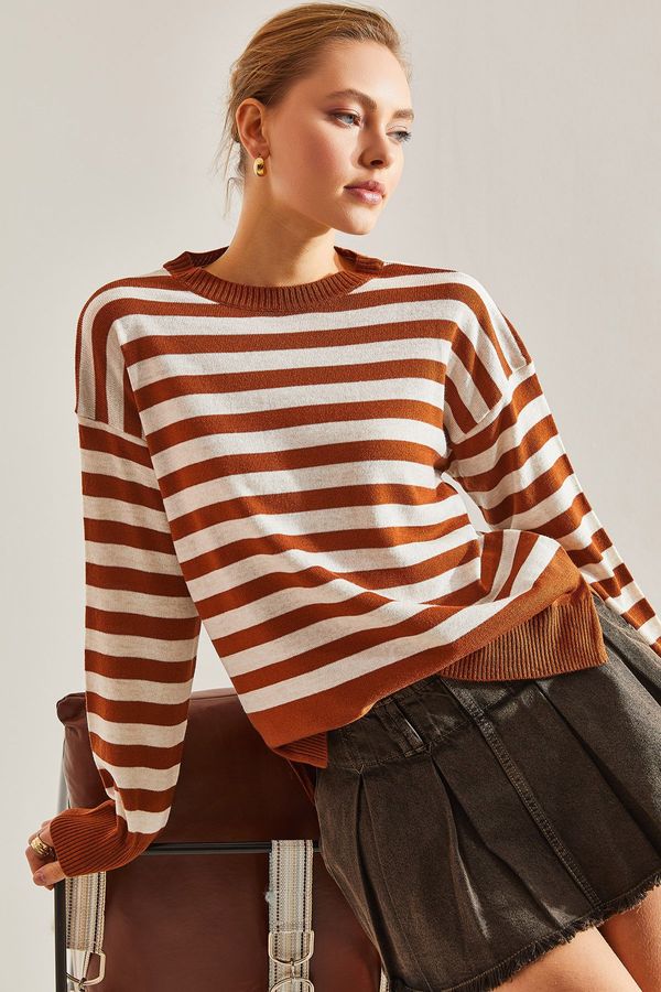 Bianco Lucci Bianco Lucci Women's Striped Sweater