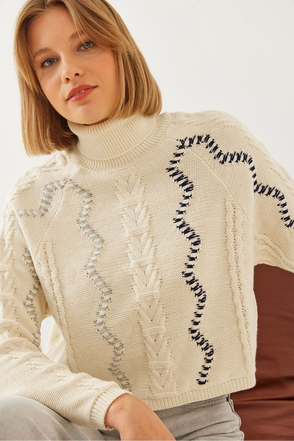 Bianco Lucci Bianco Lucci Women's Turtleneck Raglan Knit Sweater