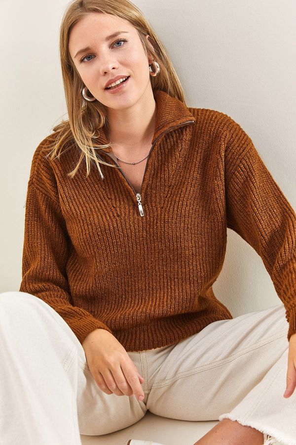 Bianco Lucci Bianco Lucci Women's Zippered Turtleneck Oversize Knitwear Sweater