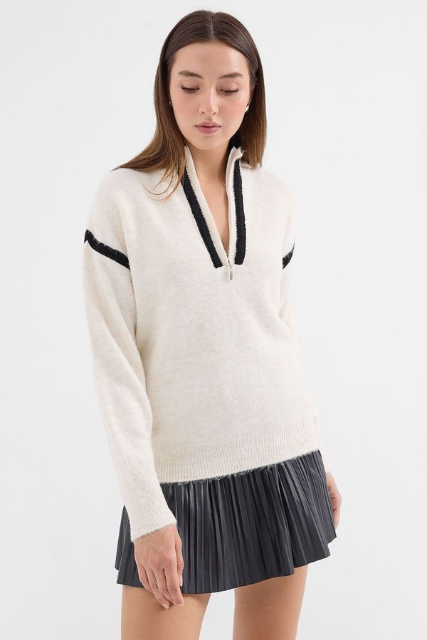 Bigdart Bigdart 15888 Zippered Oversize Sweater - Ecru