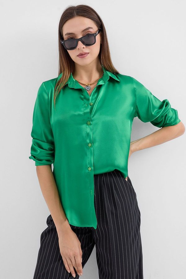 Bigdart Bigdart 3964 Lightly Flowy Satin Shirt - Green